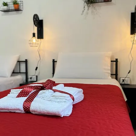 Dimore Paterte - Berta דירה מרינה די מנקוורסה